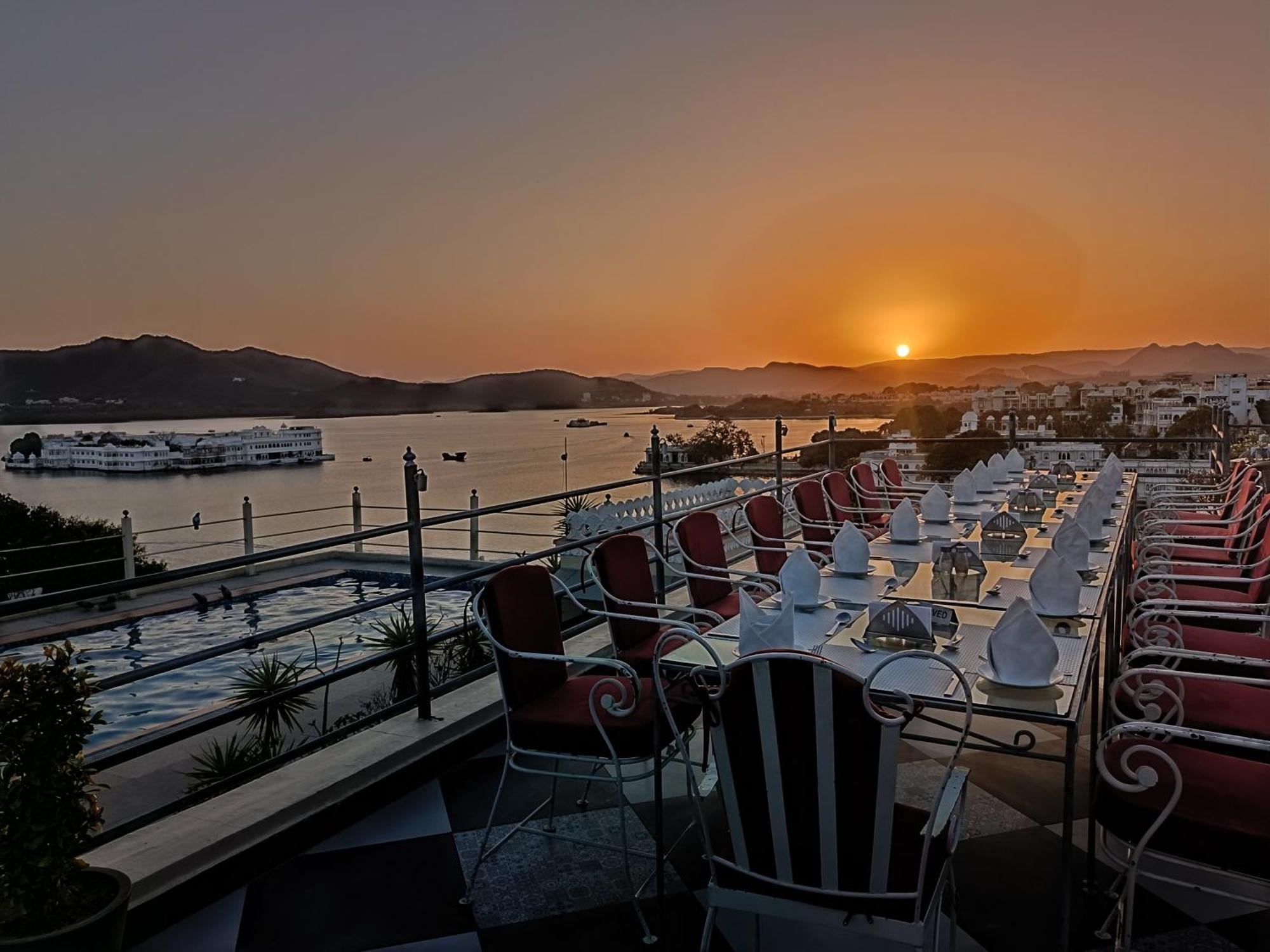 Udaigarh - Udaipur Hotel Exterior foto