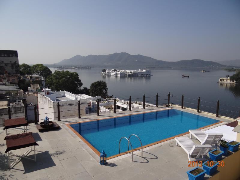 Udaigarh - Udaipur Hotel Exterior foto